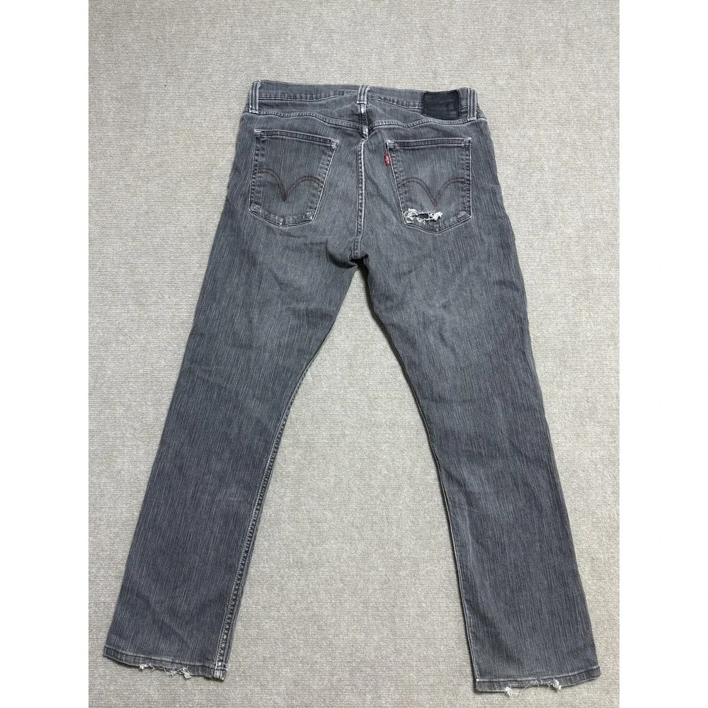 Levis 514 Jeans Mens 36x30 Gray Slim‎ Straight Distressed Denim Red Stitching